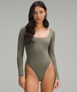 Body Lululemon Wundermost Ultra-Soft Nulu Square-Neck Long-Sleeve Mujer Verde Chile | 769RCPGMN