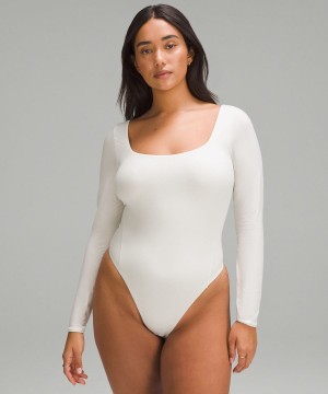 Body Lululemon Wundermost Ultra-Soft Nulu Square-Neck Long-Sleeve Mujer Beige Chile | 415FCJUSK