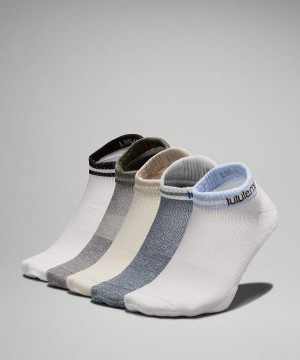 Calcetines Lululemon Daily Stride Comodidad Low-Ankle 5 Pack Hombre Blancas Azules Blancas Gris Blancas Chile | 697WGNYKV