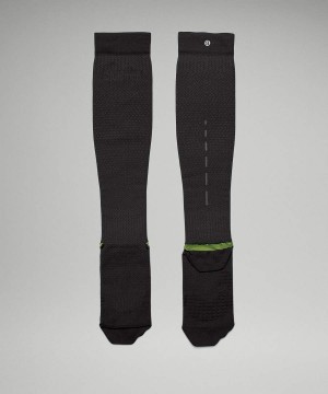 Calcetines Lululemon MicroPillow Compression Knee-High Light Cushioning Correr Hombre Negras Amarillo Chile | 604MUPHNL