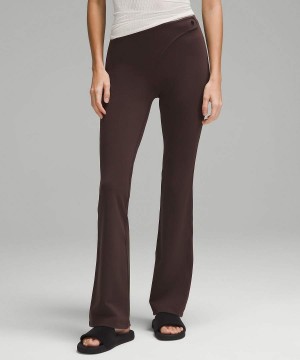 Leggins Lululemon SmoothCover Wrap-Cintura Flared Pant 32" Mujer Chocolate Chile | 637JIQMUP