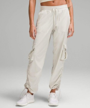 Pantalon Lululemon Dance Studio Relaxed-Fit Mid-Rise Cargo Mujer Beige Chile | 257VDENGO