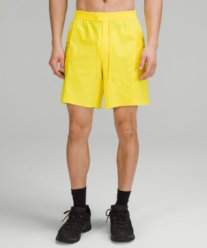 Short Lululemon Agua-Repellent 8" Senderismo Hombre Amarillo Chile | 971BLAVMC