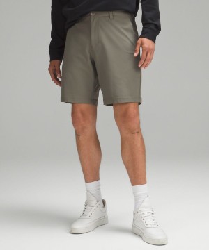 Short Lululemon Commission Classic-Fit 9" Warpstreme Hombre Gris Verde Oliva Chile | 629SNYMRQ