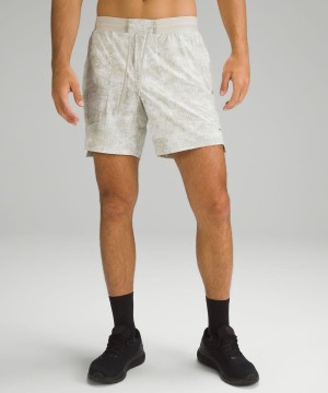 Short Lululemon License to Train Linerless 7" Hombre Beige Multicolor Chile | 108HBNWPM