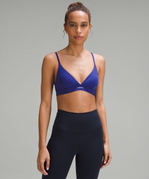 Sujetador Deportivo Lululemon License to Train Triangle Bra Light Support, A/B Cup Estampadas Mujer Azules Chile | 501AIYMGF
