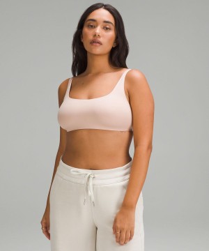 Sujetador Deportivo Lululemon Wundermost Ultra-Soft Nulu Scoop-Neck Bralette A–D Cups Mujer Marrones Chile | 584UMJFVS