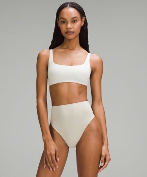 Sujetador Deportivo Lululemon Wundermost Ultra-Soft Nulu Scoop-Neck Bralette A–D Cups Mujer Beige Chile | 347ELZFWP