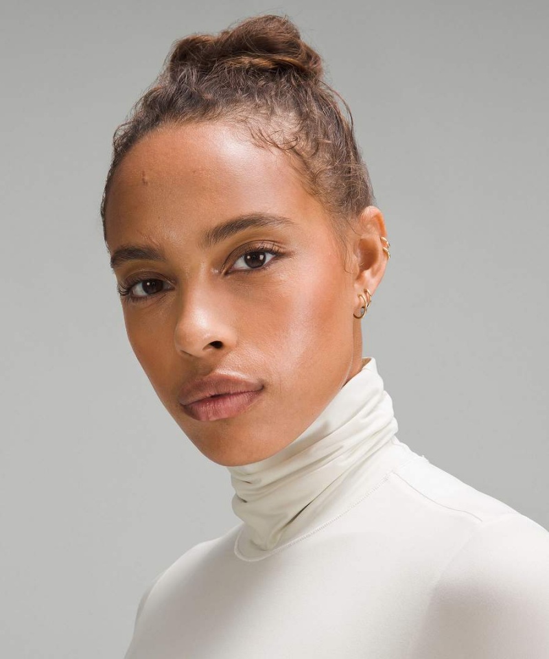 Body Lululemon Wundermost Ultra-Soft Nulu Turtleneck Mujer Beige Chile | 165ZDOQUG