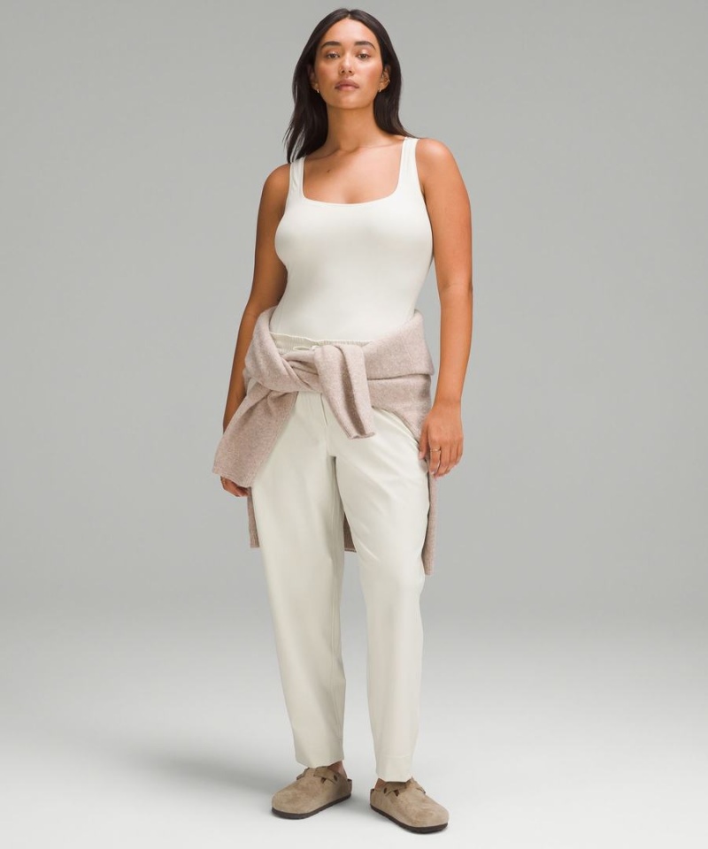 Body Lululemon Wundermost Ultra-Soft Nulu Square-Neck Sin Manga Mujer Beige Chile | 958SDBGQU