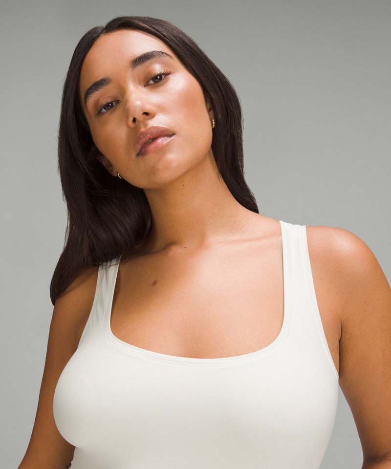 Body Lululemon Wundermost Ultra-Soft Nulu Square-Neck Sin Manga Mujer Beige Chile | 958SDBGQU
