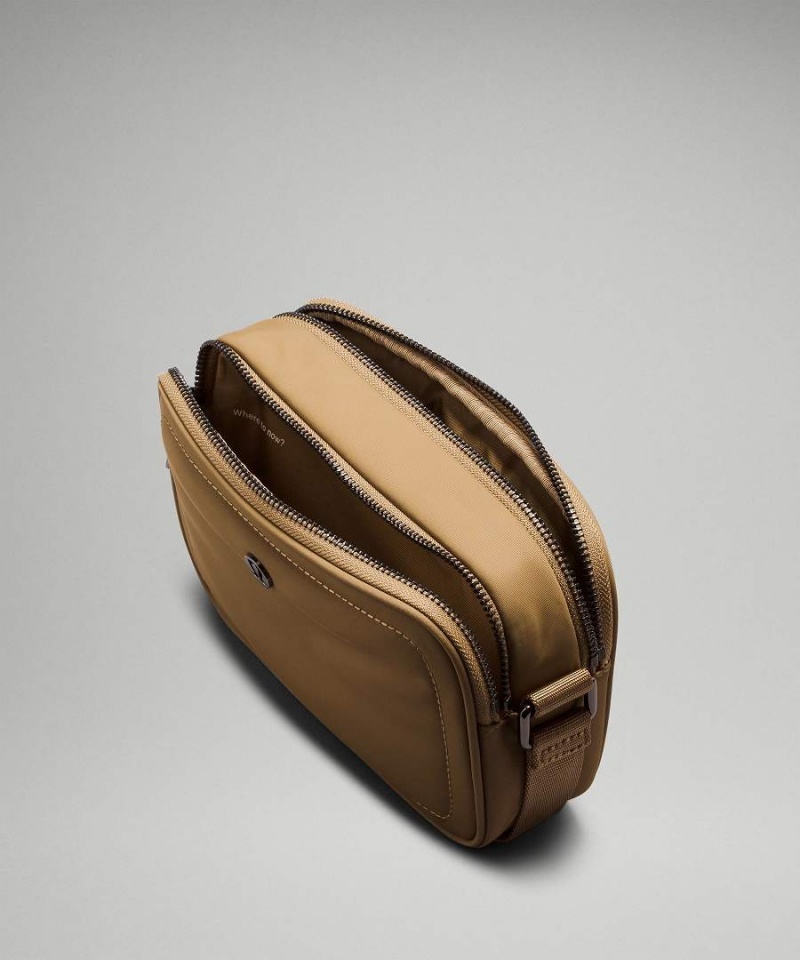 Bolsas Hombro Lululemon Camera 2L Mujer Negras Doradas Chile | 561HRJIZL