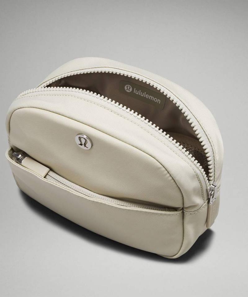 Bolso Pequeño Lululemon City Essentials Mini Mujer Beige Chile | 964TSJWMO