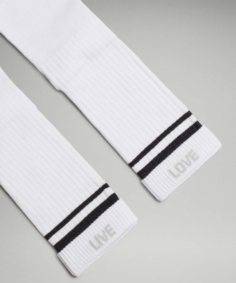 Calcetines Lululemon Daily Stride Acanalado Comodidad Crew 3 Pack Mujer Blancas Negras Chile | 579YBZLNJ