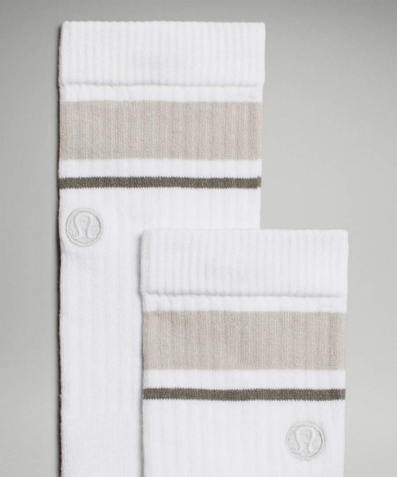 Calcetines Lululemon Daily Stride Acanalado Comodidad Crew 3 Pack Hombre Blancas Plateadas Gris Verde Oliva Chile | 381MWQUHD
