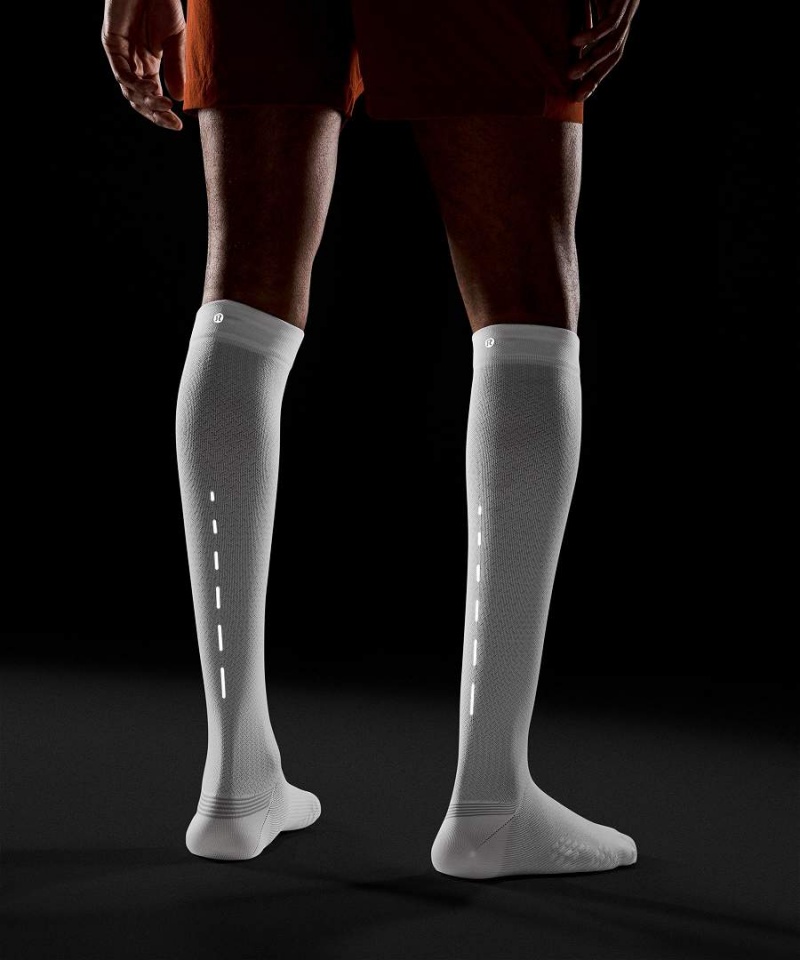 Calcetines Lululemon MicroPillow Compression Knee-High Light Cushioning Correr Hombre Blancas Chile | 920LPCNYH