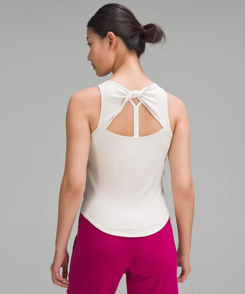 Camiseta sin Manga Lululemon Modal Silk Twist-Back Yoga Mujer Beige Chile | 628NCIHSK