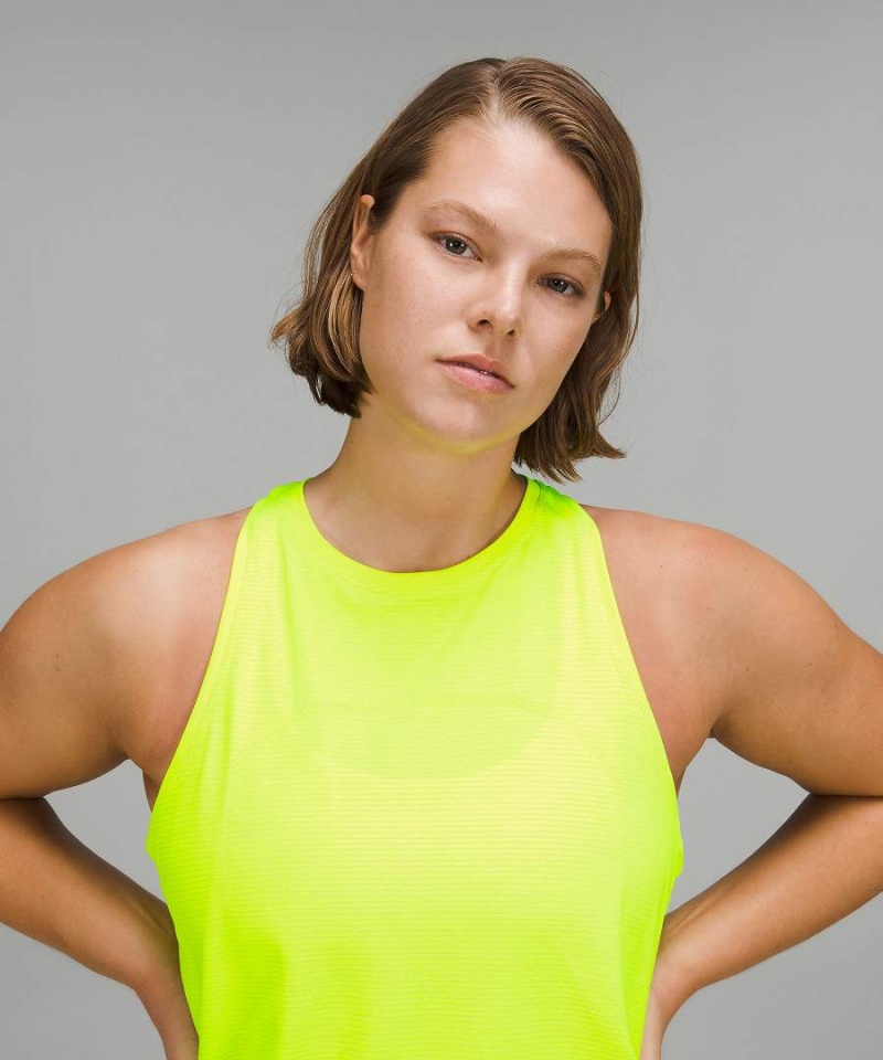 Camiseta sin Manga Lululemon Swiftly Tech High-Neck 2.0 Race Length Mujer Amarillo Amarillo Chile | 213HSYCFA