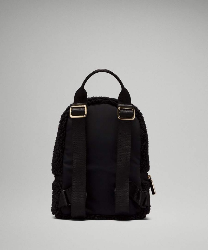 Mochilas Lululemon City Adventurer Micro 3L Fleece Mujer Negras Doradas Chile | 834SLBYDV
