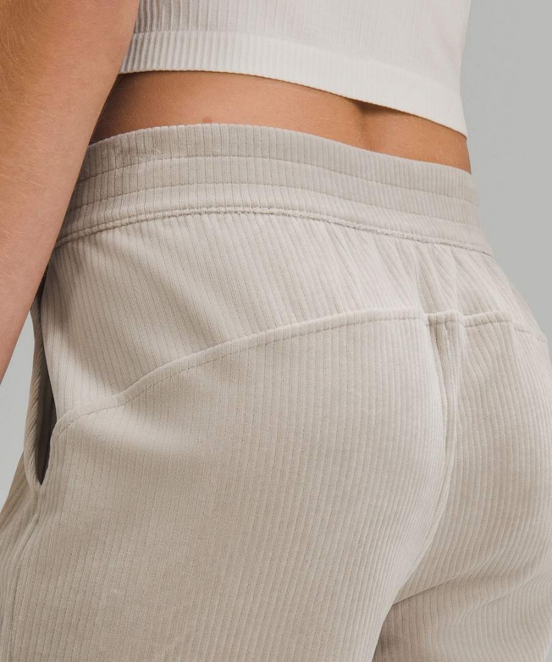 Pantalon Lululemon Scuba Mid-Rise Anchos-Leg Crop Velvet Cord Mujer Gris Chile | 539QTBCAW