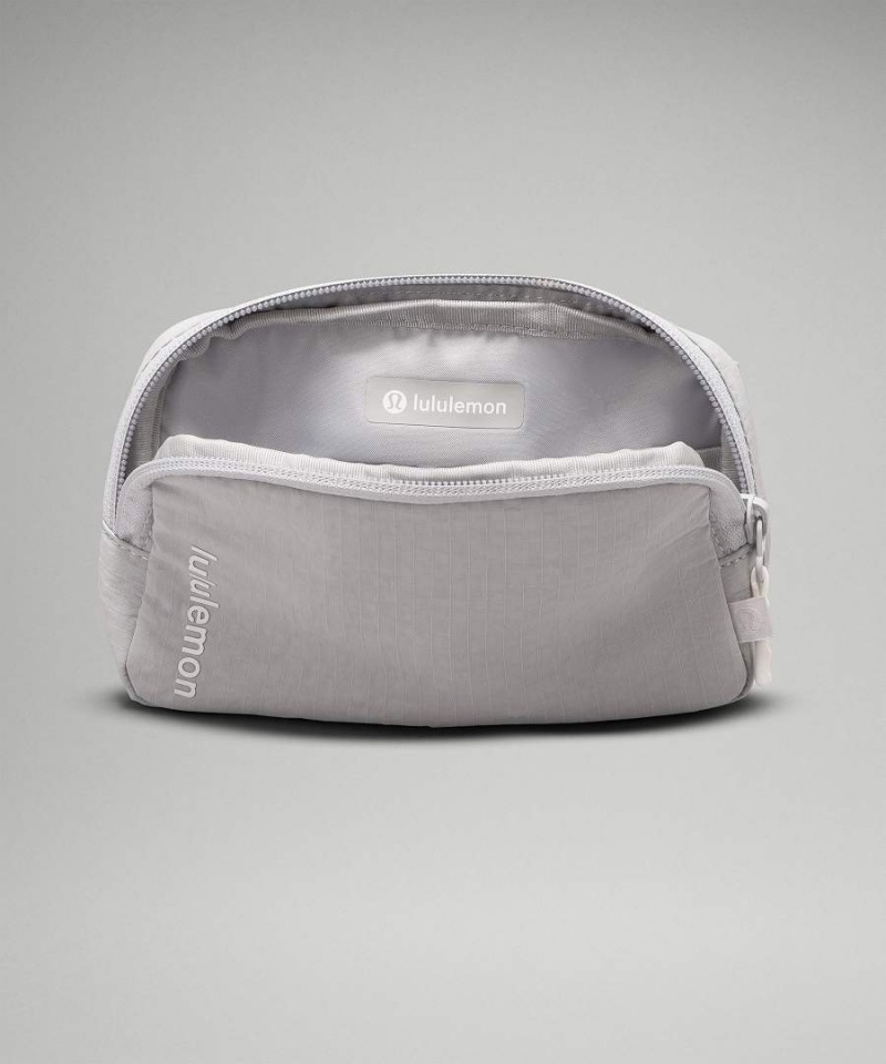 Riñonera Lululemon Mini Hombre Plateadas Chile | 740TFAIGL