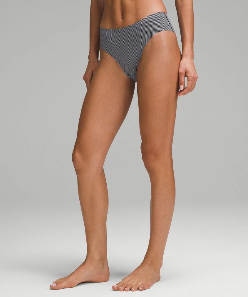 Ropa Interior Lululemon InvisiWear Mid-Rise Bikini 5 Pack Mujer Rojas Claro Plateadas Rayadas Gris Negras Negras Negras Chile | 652ZDKNGS