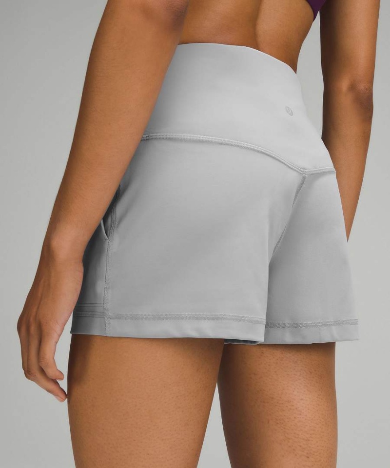 Short Lululemon Align™ Classic-Fit High-Rise 3