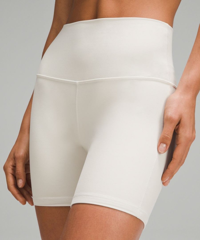 Short Lululemon Align™ High-Rise 6