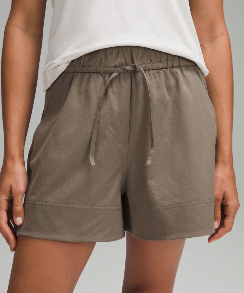 Short Lululemon Cinchable Cintura High-Rise Woven 3.5