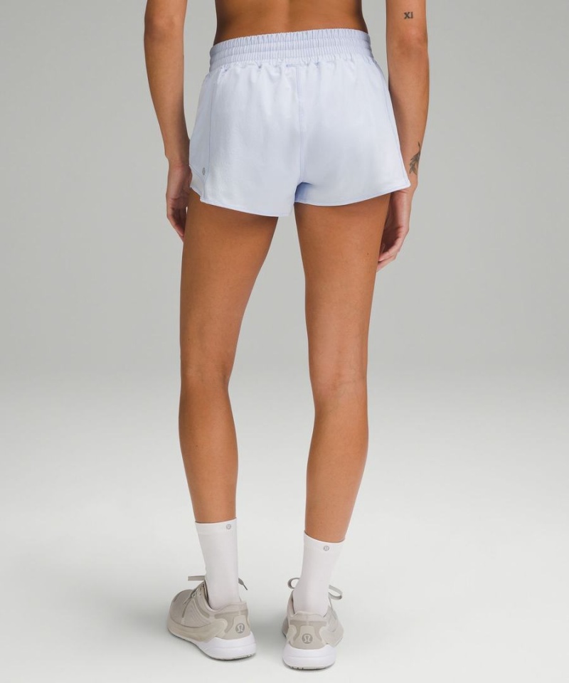 Short Lululemon Hotty Hot High-Rise Forro 2.5