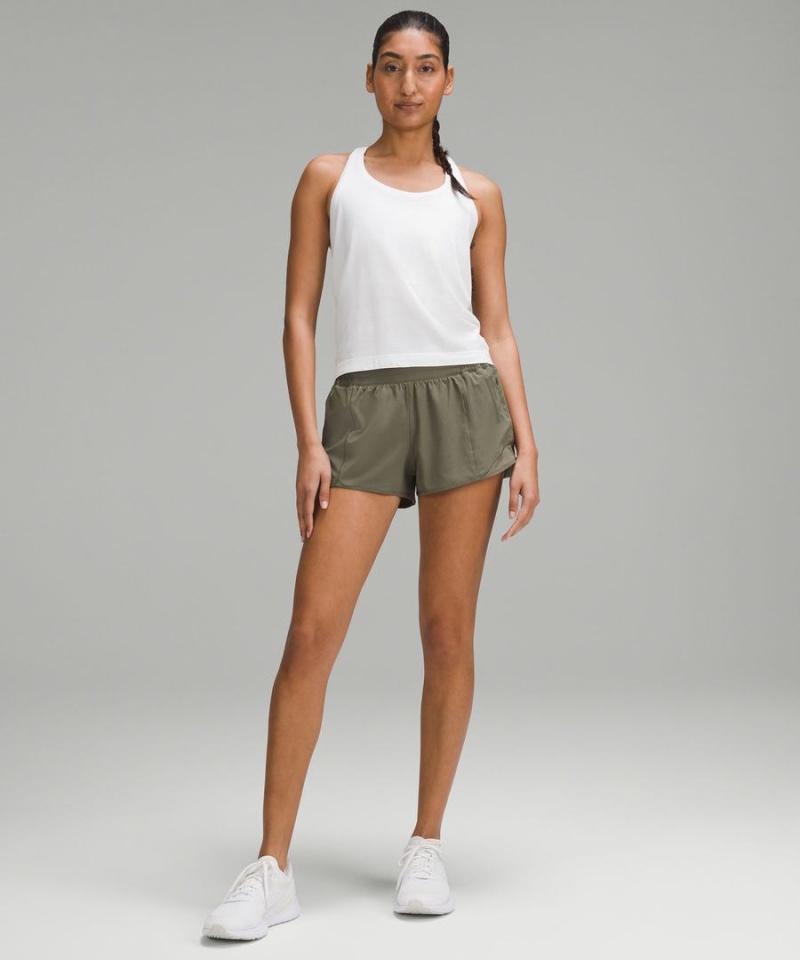 Short Lululemon Hotty Hot High-Rise Forro 2.5