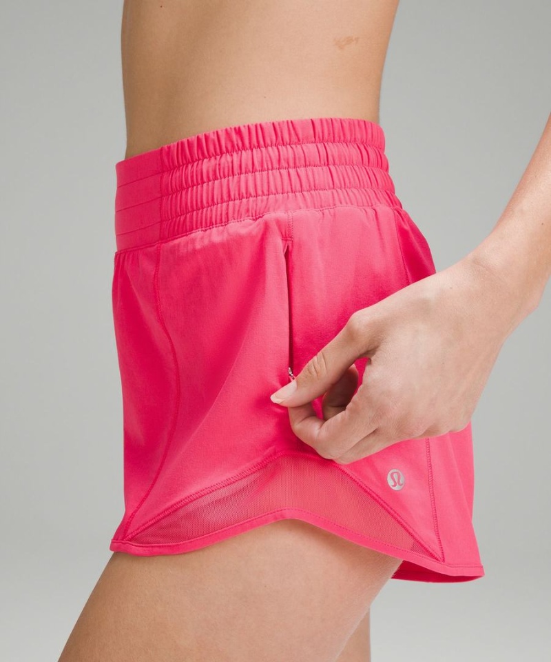 Short Lululemon Hotty Hot High-Rise Forro 2.5