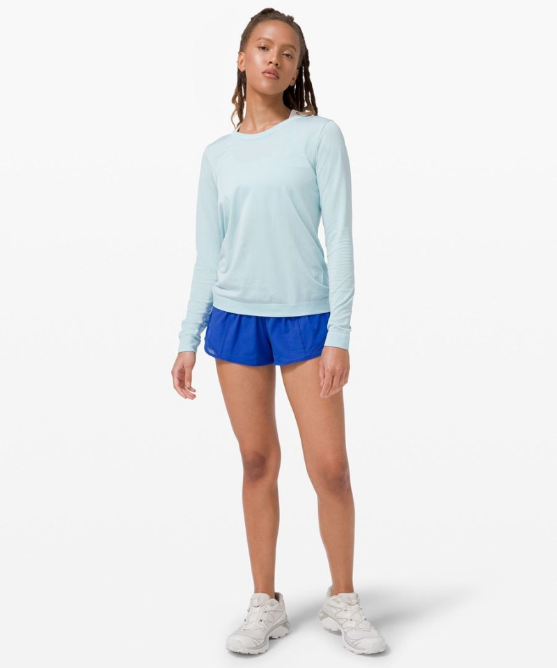 Short Lululemon Hotty Hot Low-Rise Forro 2.5