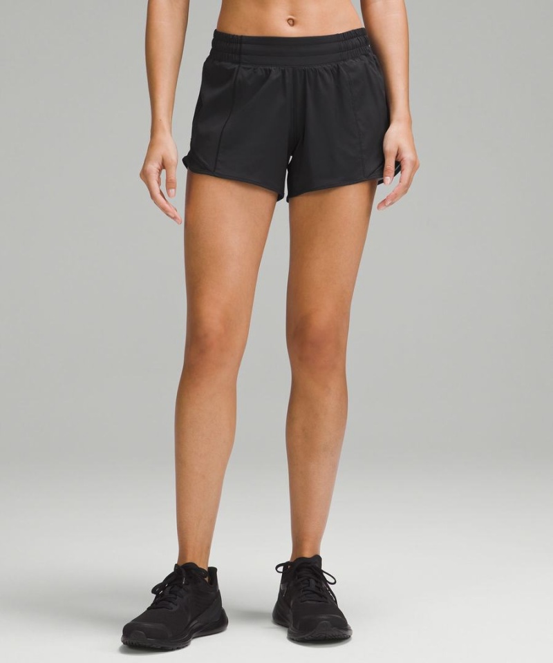 Short Lululemon Hotty Hot Low-Rise Forro 4\