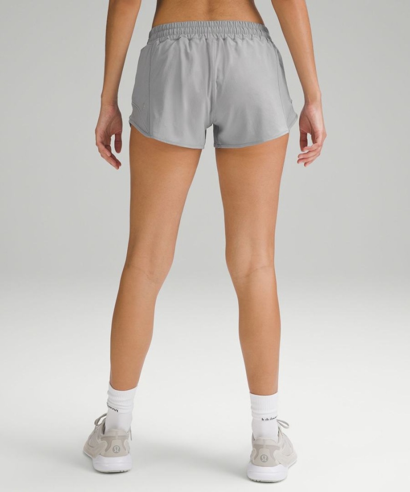 Short Lululemon Hotty Hot Low-Rise Forro 2.5
