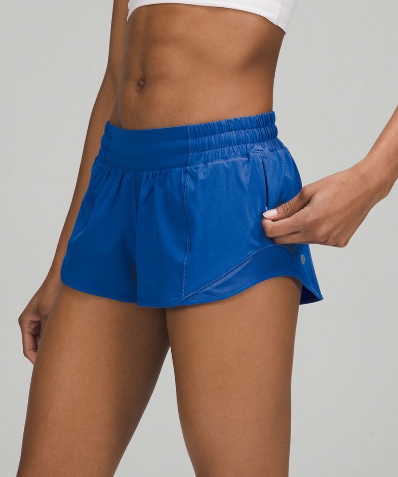 Short Lululemon Hotty Hot Low-Rise Forro 2.5