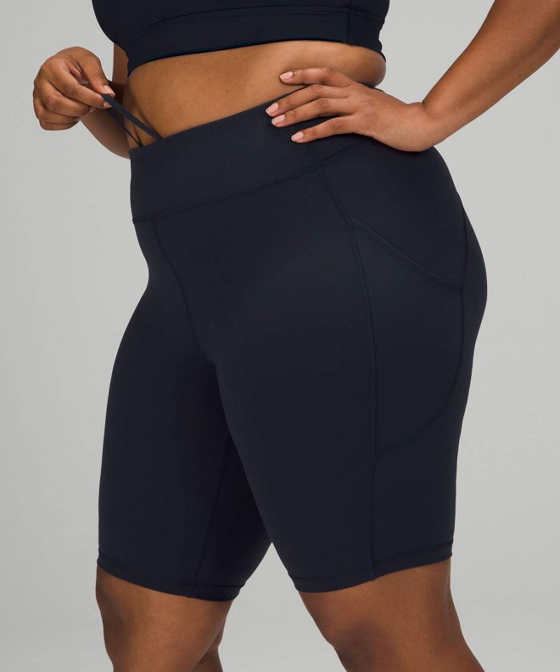 Short Lululemon Invigorate High-Rise 10