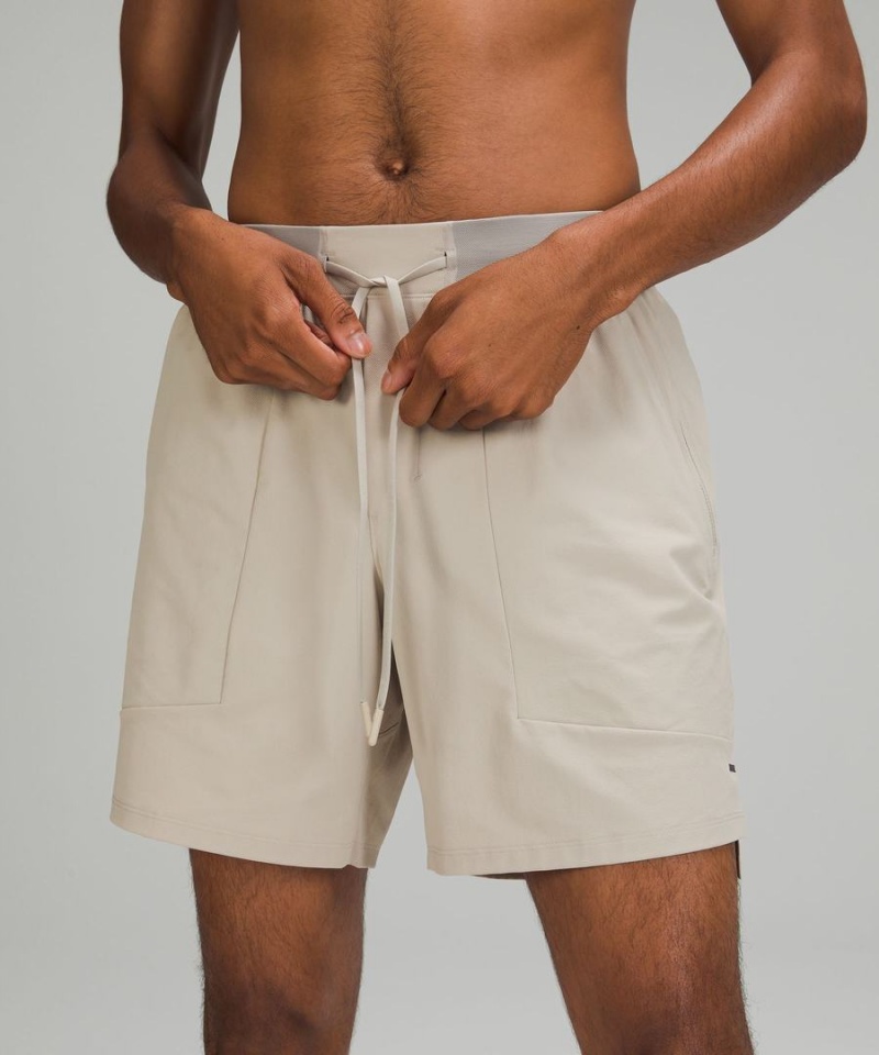 Short Lululemon License to Train Linerless 7