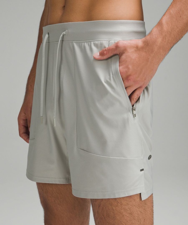 Short Lululemon License to Train Linerless 7