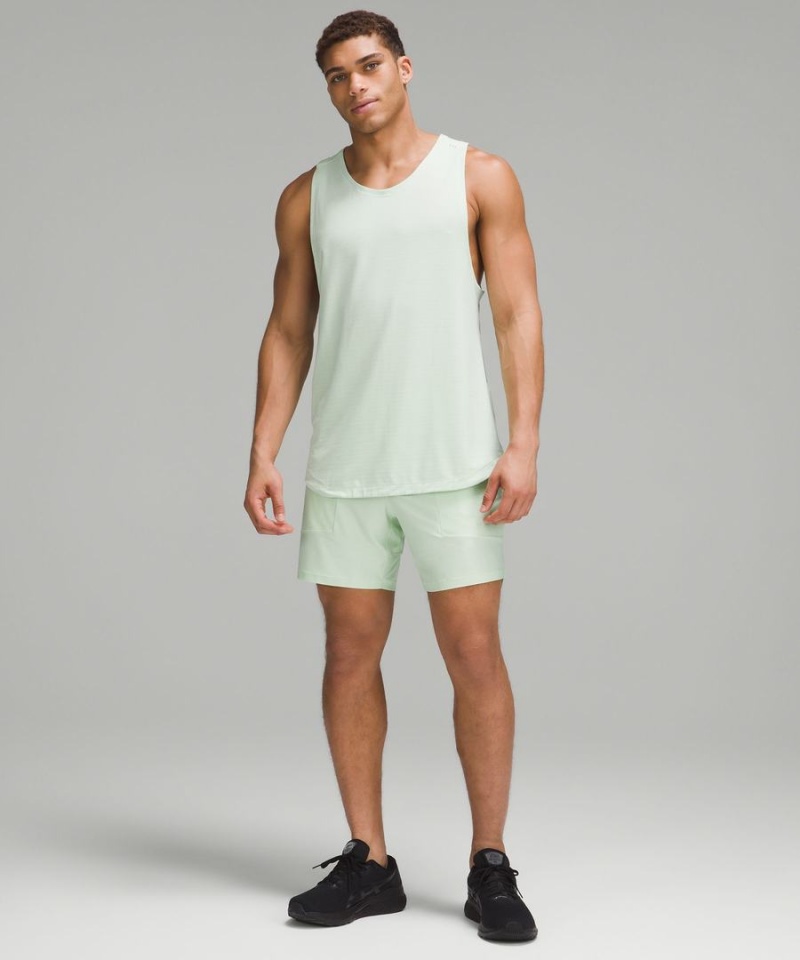 Short Lululemon License to Train Linerless 7