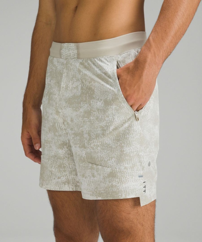 Short Lululemon License to Train Linerless 7