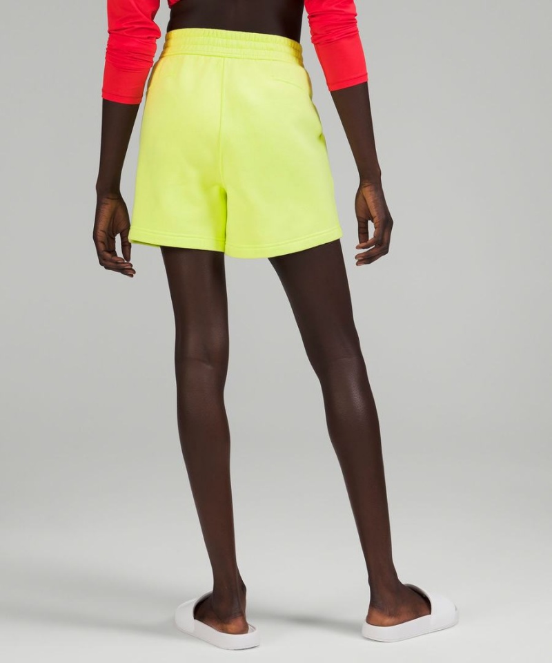 Short Lululemon Loungeful High-Rise 4