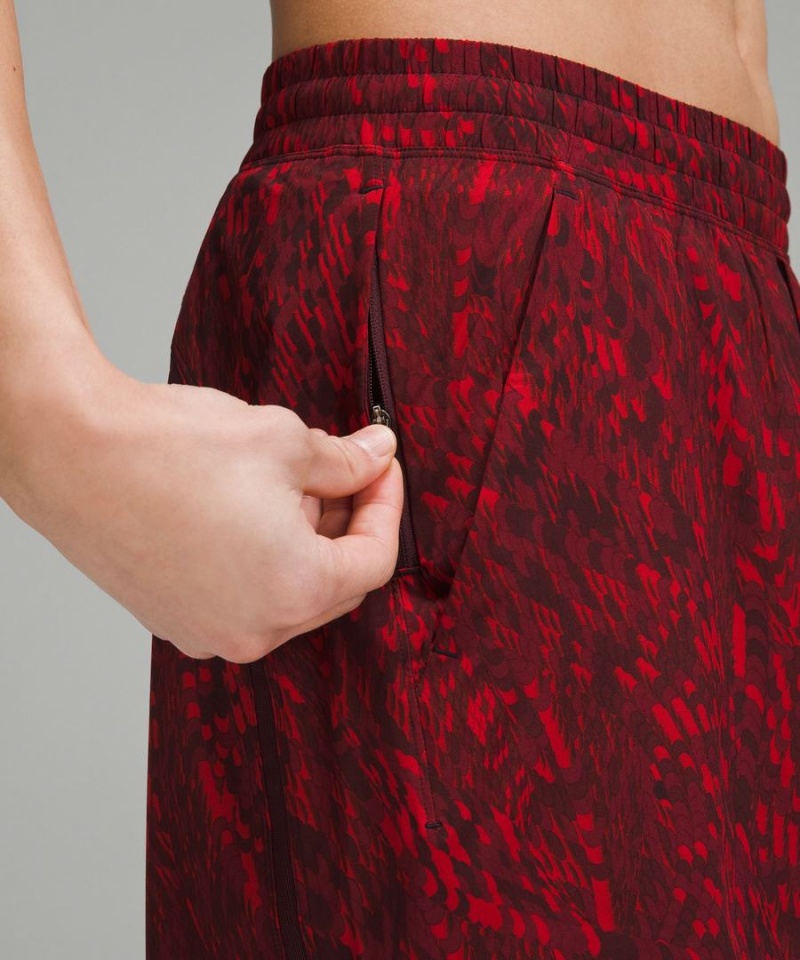 Short Lululemon Lunar New Year Pace Breaker Linerless 7