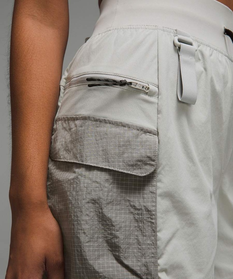Short Lululemon Multi-Pocket Cargo High-Rise 5