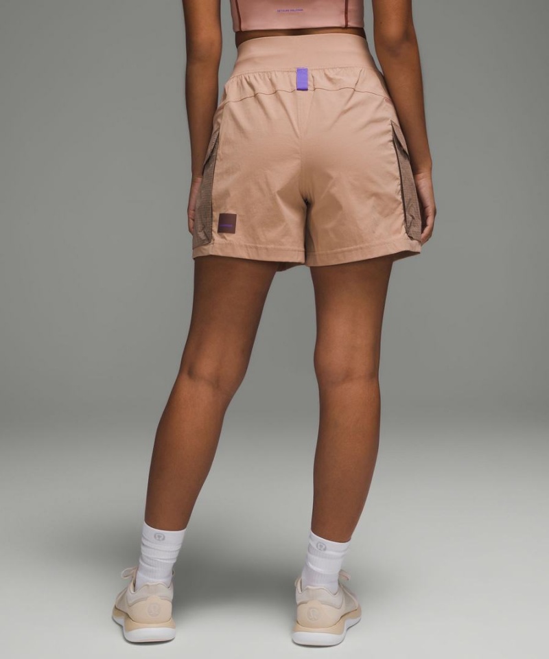 Short Lululemon Multi-Pocket Cargo High-Rise 5