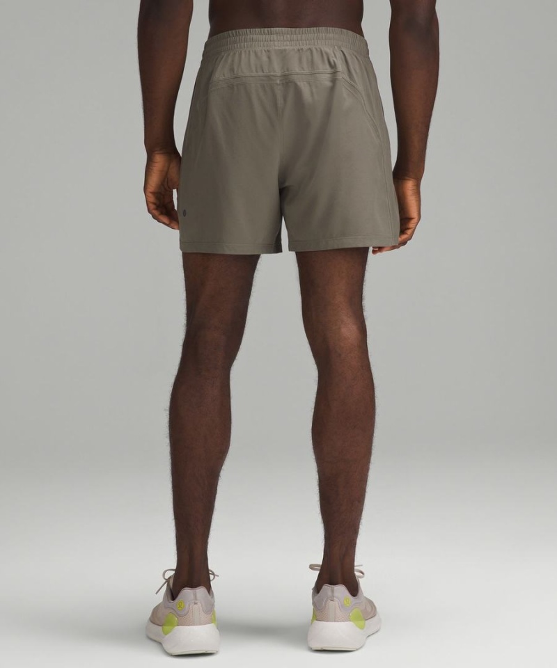 Short Lululemon Pace Breaker Forro 5