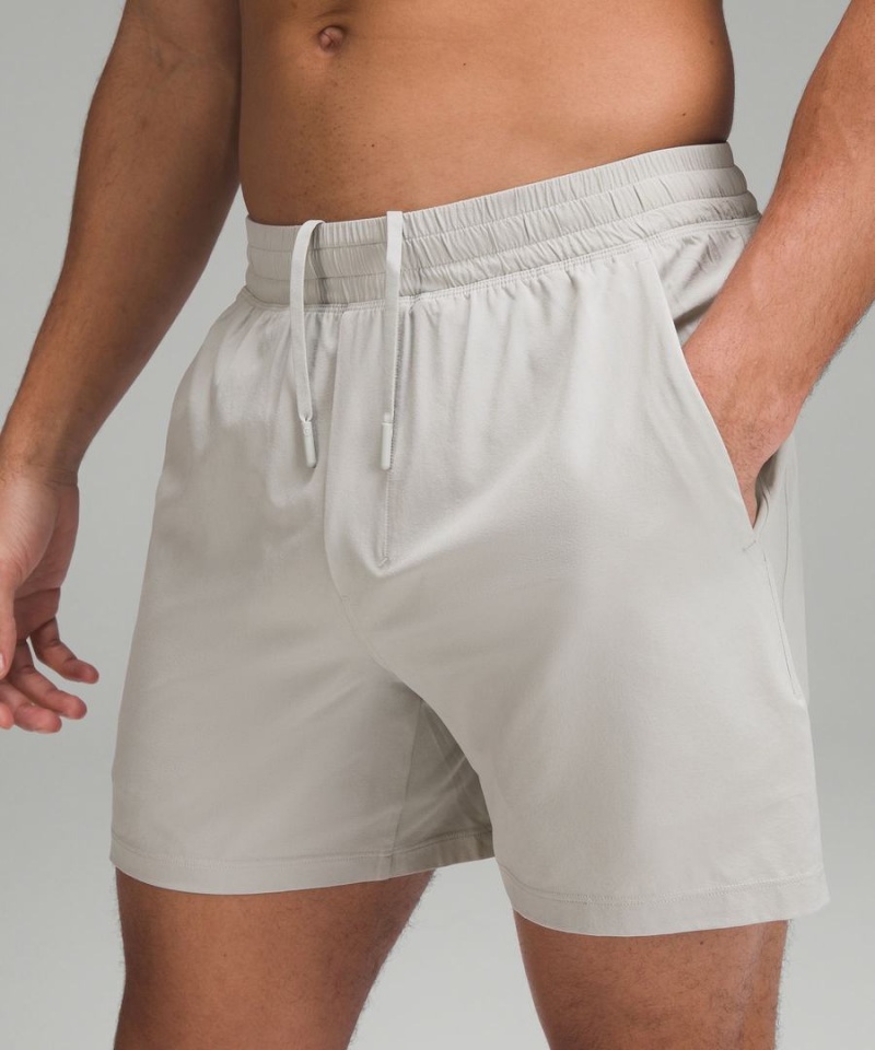 Short Lululemon Pace Breaker Forro 5
