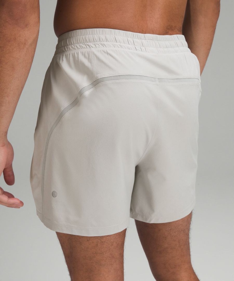 Short Lululemon Pace Breaker Forro 5