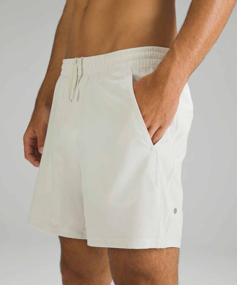 Short Lululemon Pace Breaker Forro 7