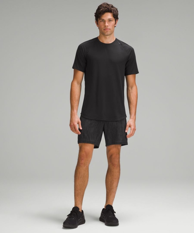 Short Lululemon Pace Breaker Forro 7